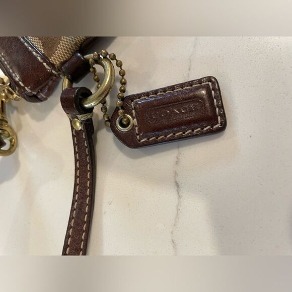 VINTAGE Y2K Coach Wristlet Patchwork Suede Brown Leather Clutch Authentic - Picture 5 of 7